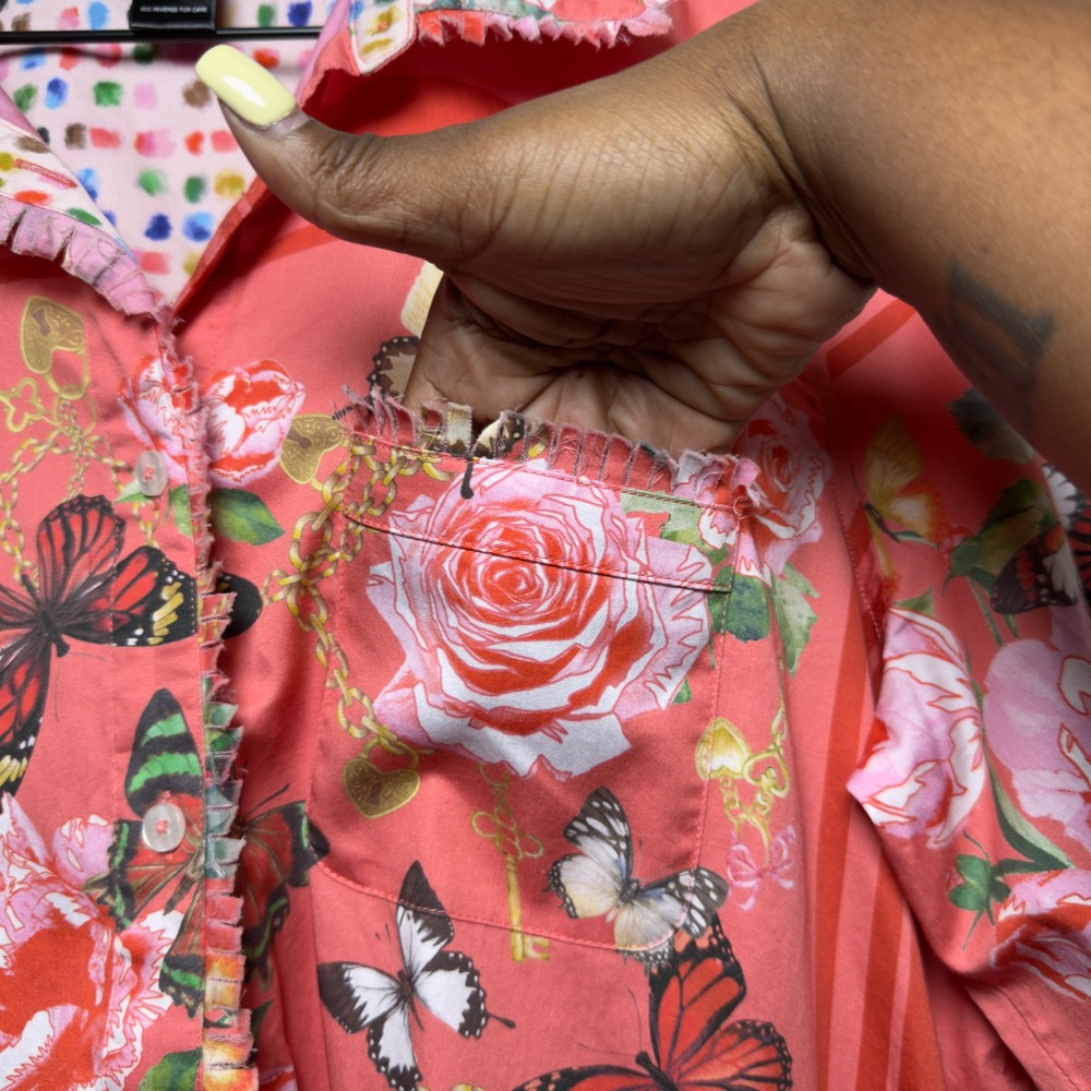 Ali Miles Womens 100% Cotton Button Up Shirt L Pink Floral Butterfly Fringe Trim - Picture 9 of 10